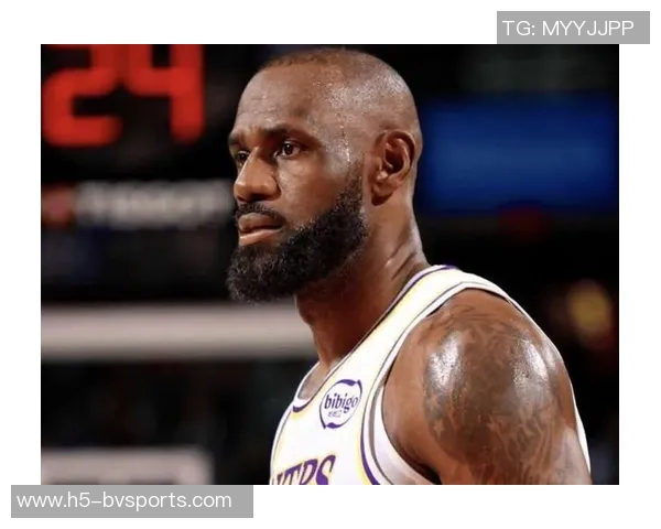 詹姆斯谈比赛失利：一度领先11分却因失误错失扩大优势机会