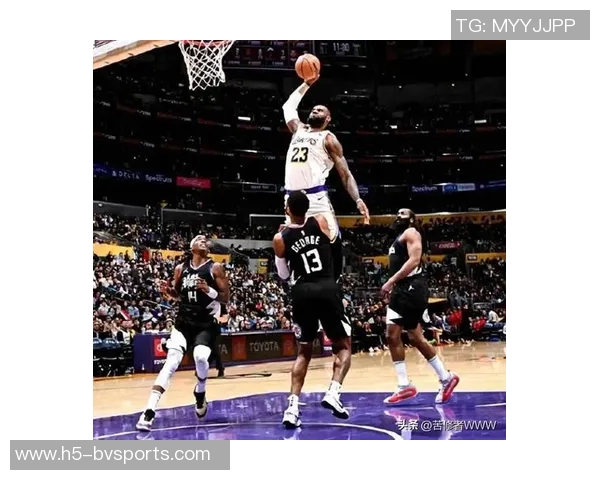 小乔丹分享心目中最佳队友阵容包括保罗哈登KD詹姆斯和约基奇